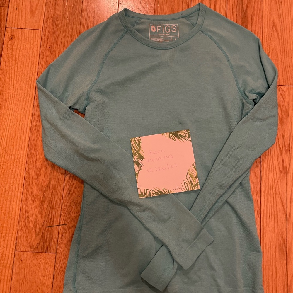 Small aqua salta